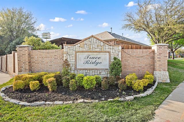 Photo - 8625 Shadow Trace Dr