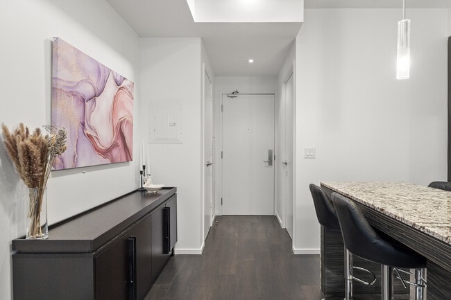 Photo - 8 Charlotte St