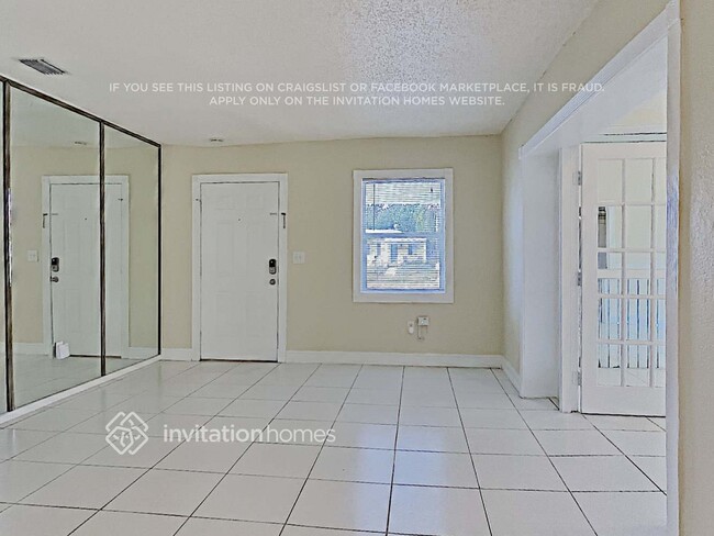 Photo - 13933 Madison St