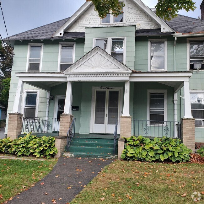 Building Photo - 111 Vineyard Ave Unit 111 A Rental
