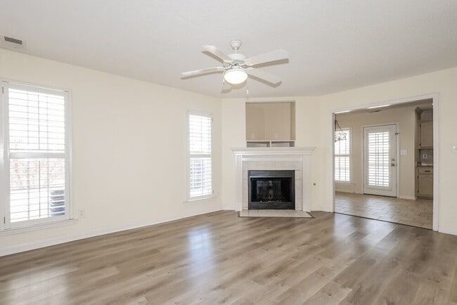 Photo - 5388 Evening Mist Dr