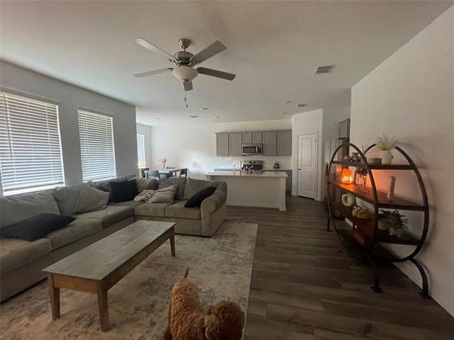 Photo - 1202 Sequoia Ln