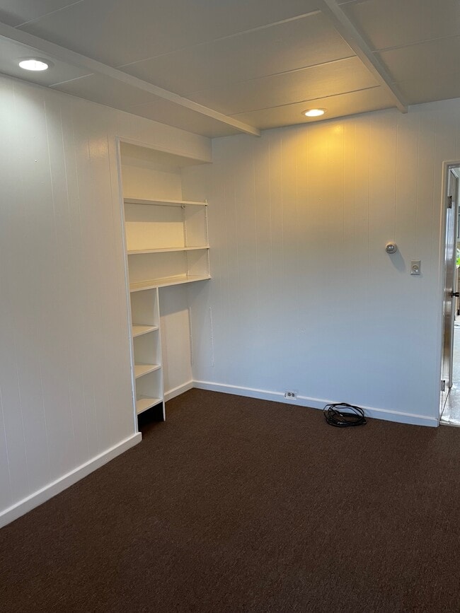 Photo - 362 S Bouquet St