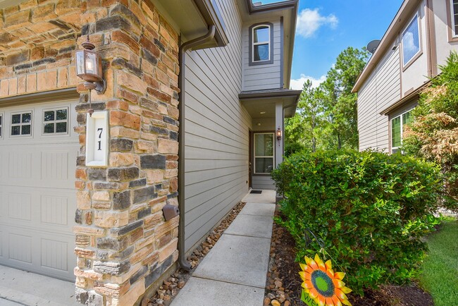 Photo - 71 Aventura Pl