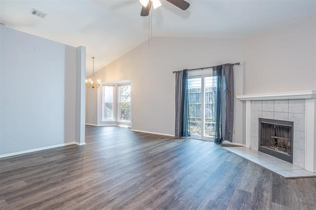Photo - 2911 Forest Creek Dr