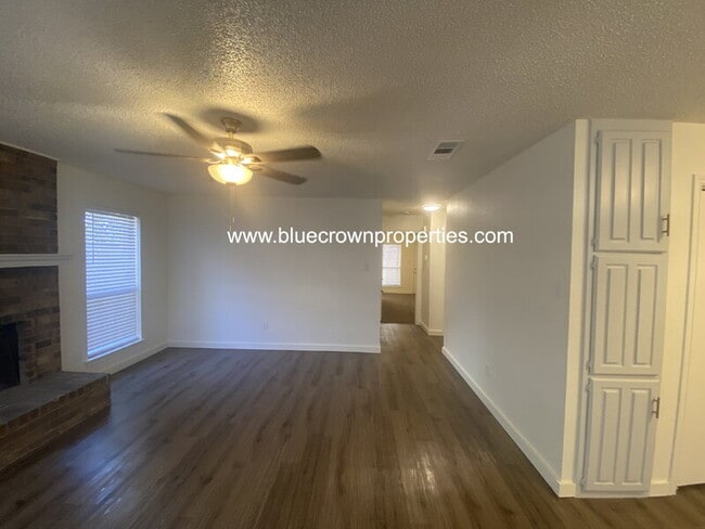 Photo - 3110 Timber Ridge Point