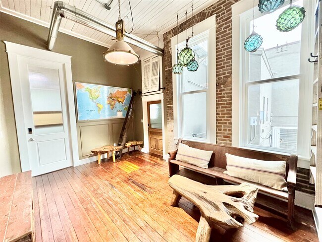 219 22nd St Unit 1