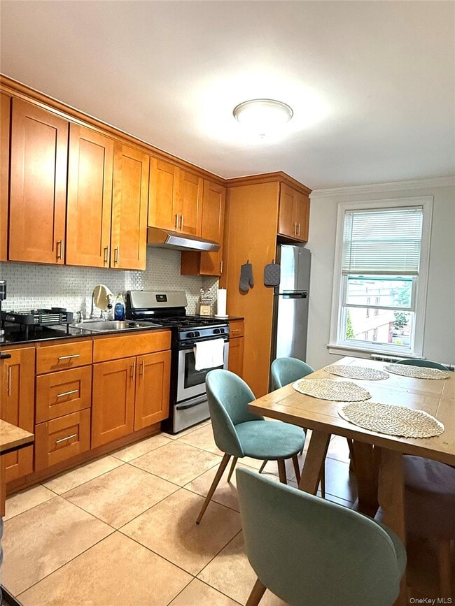 Building Photo - 78-59 83rd St