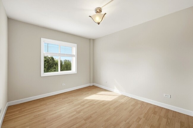 Photo - 1800 Jefferson Park Ave Unit 912