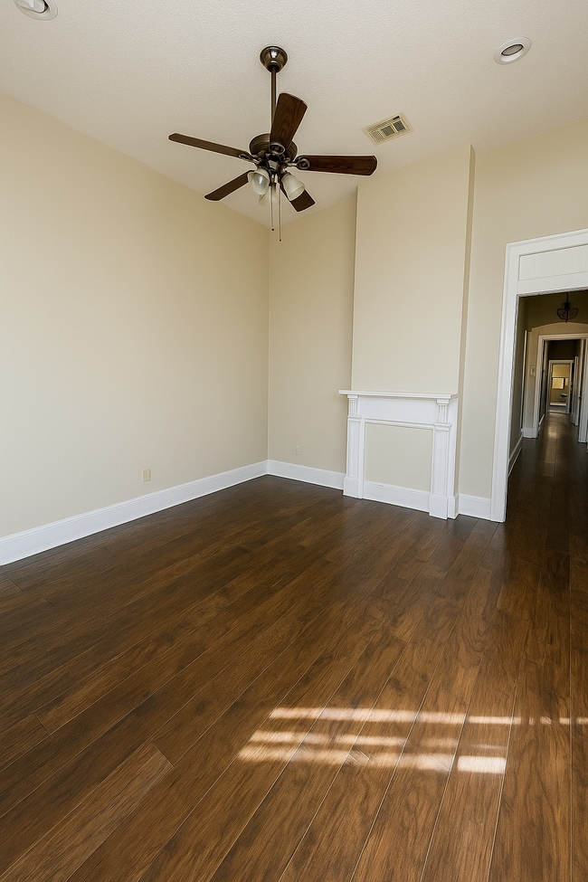 Living Room - 2621 1st St Unit Main