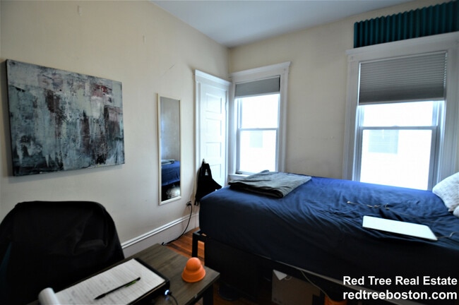 Photo - 67 Washburn Ave Unit 2