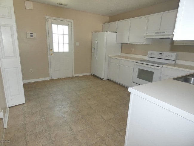 Photo - 895 W Pueblo Dr