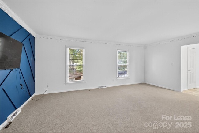 Photo - 10917 Blue Heron Dr