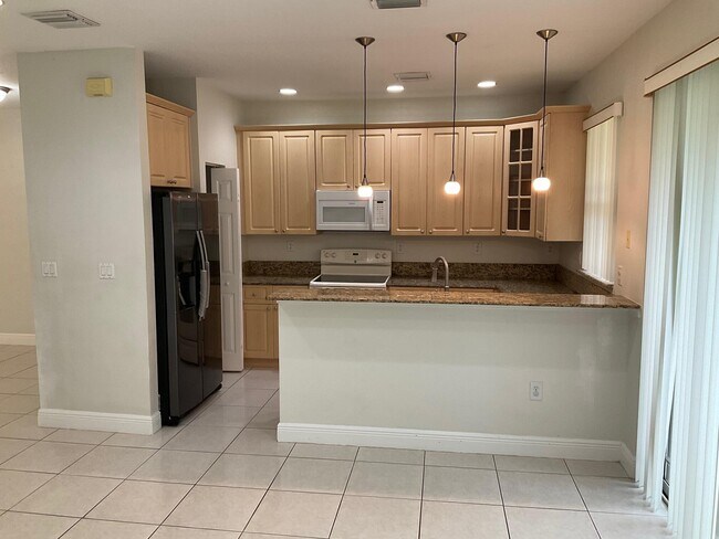 Photo - 6639 Hidden Cove Dr