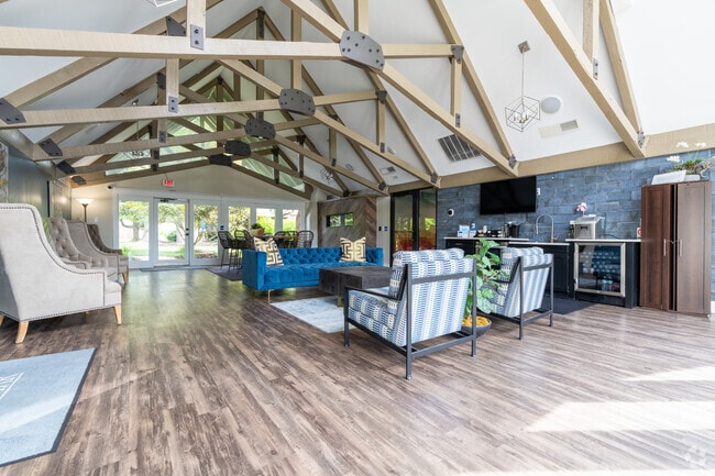 Breckinridge Square - Clubhouse - ReNew Breckenridge