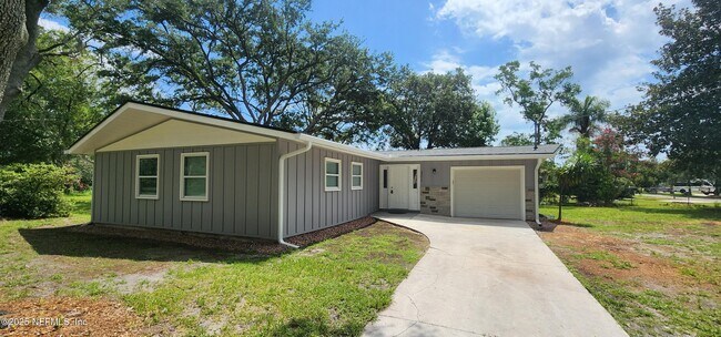 Photo - 3371 Thalia Rd House