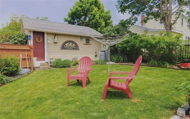 Photo - 196 Wolcott Ave Unidad 2