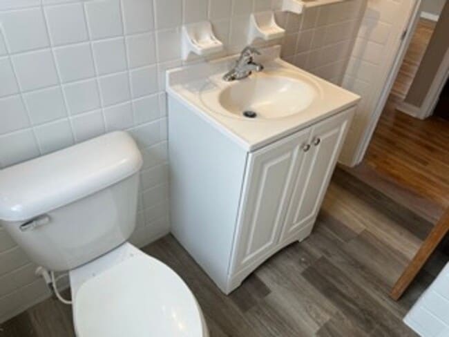 Photo - Beautifully maintained 3 bed - 1.5 Bath in Lincoln Park!