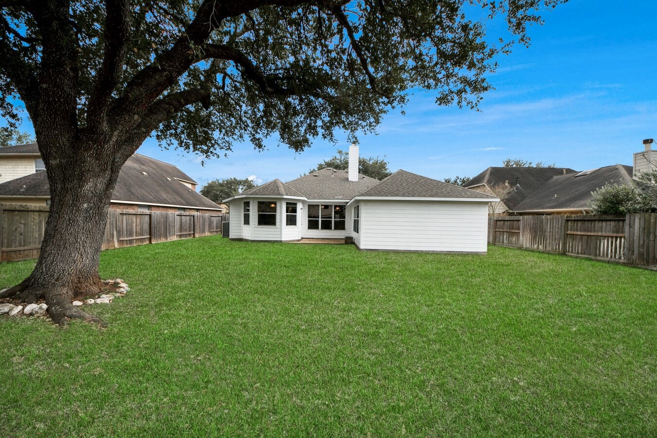 Photo - 9711 Andrews Ln