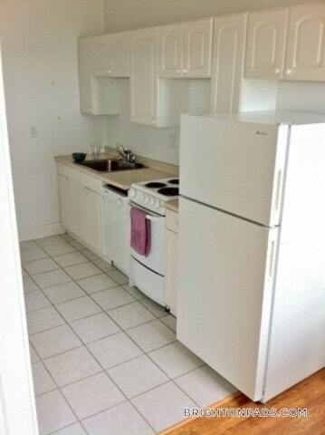 1637 Commonwealth Ave Unit 14
