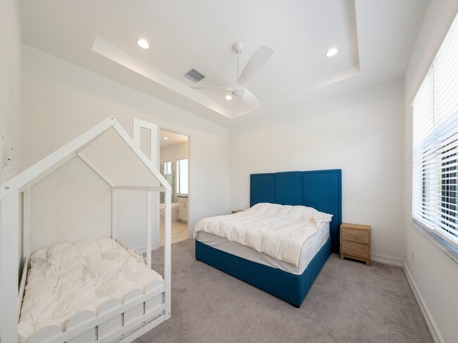 Photo - 11843 SW 13th Ct