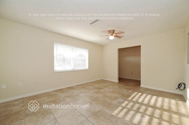 Photo - 108 57th St W