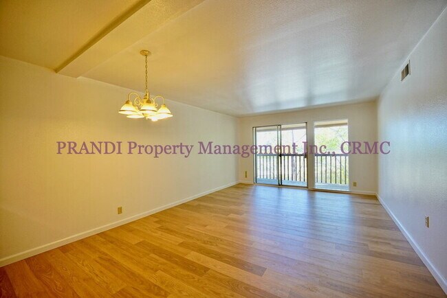 Photo - 1540 Center Rd Unit #387