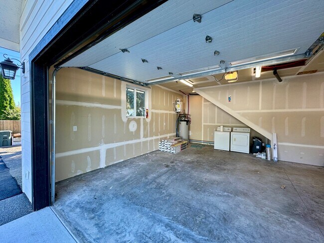 1 Graveline Rd