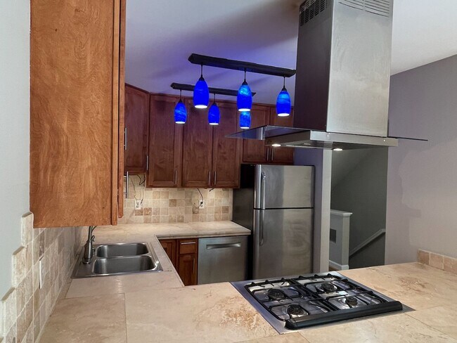 428 Page Ave NE