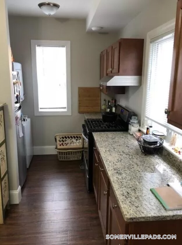 Photo - 195 College Ave Unit 2