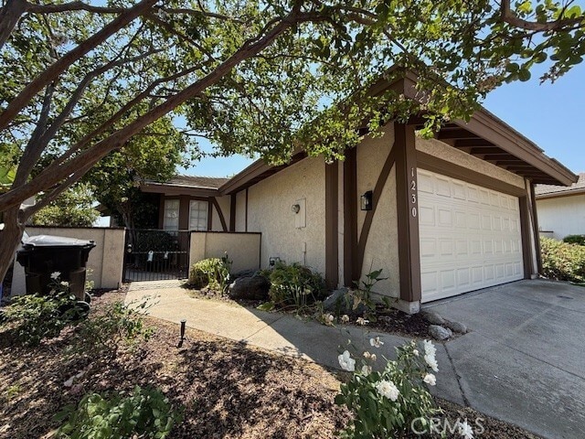 Building Photo - 1230 Tamarisk Cir Rental