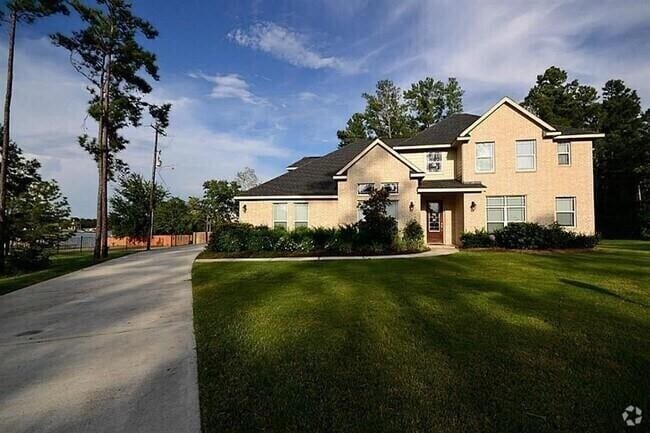 Building Photo - 16804 Falcon Sound Dr Rental