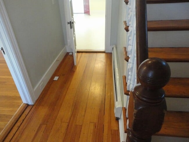 Photo - 39 E Bowery St