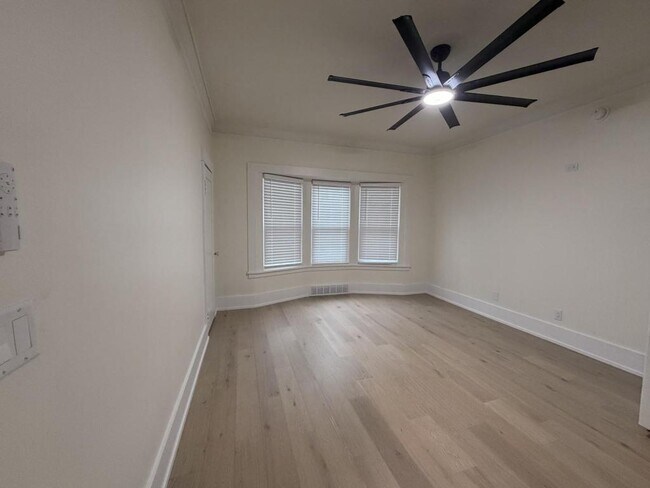 Photo - 245 Edgerton St