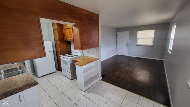 Photo - 1450 N Campbell Ave
