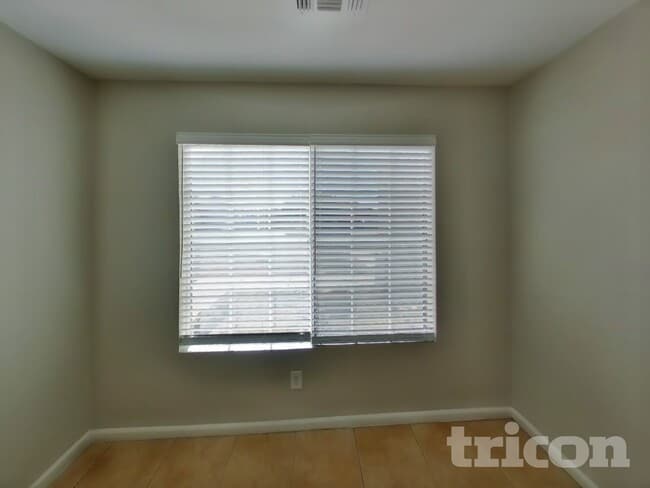 Photo - 7368 W Flynn Ln