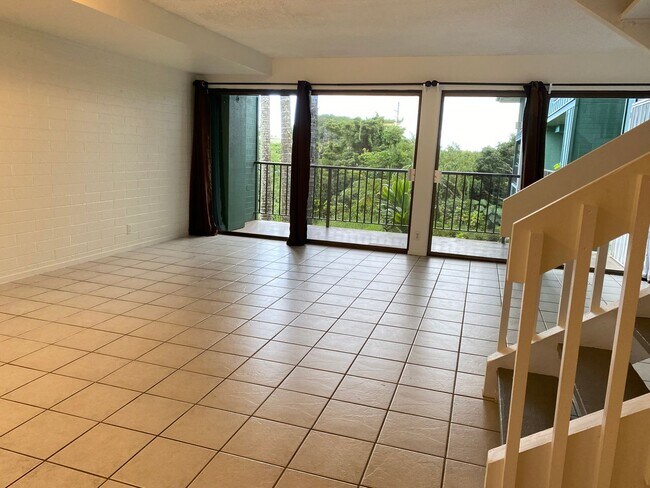 Photo - Hale Huki - Wainaku