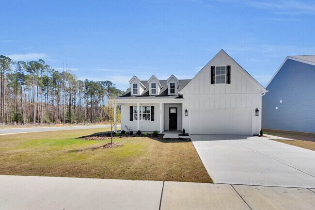 Photo - 1001 Tawney Trce