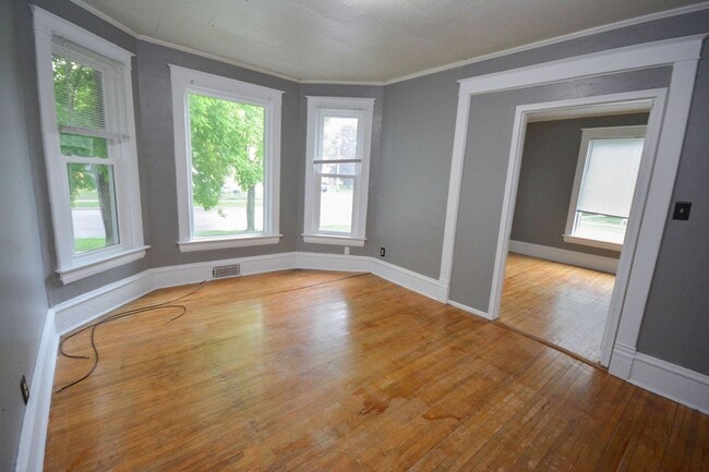 Photo - 107 3rd Ave SW Unidad # 1