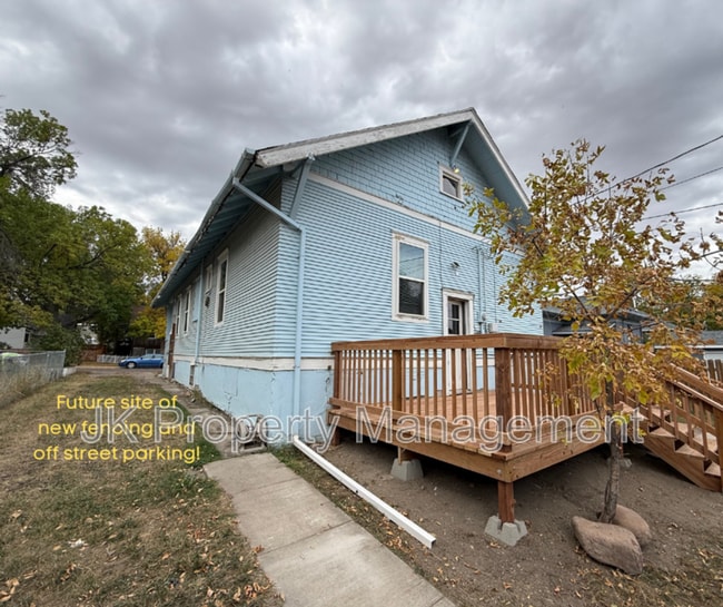 Photo - 609 6th Ave N