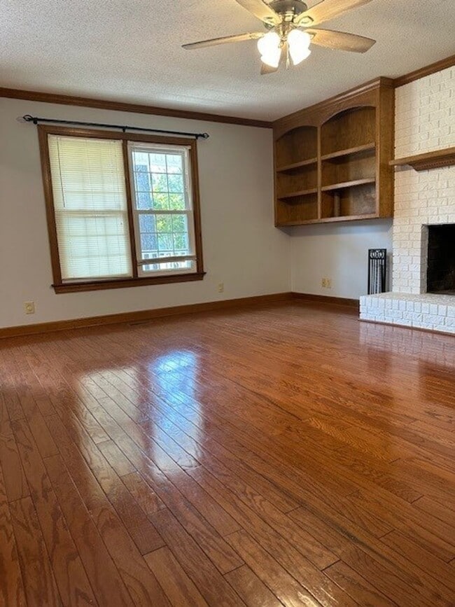 Photo - Spacious Home with Bonus Room, Pool & Sola...