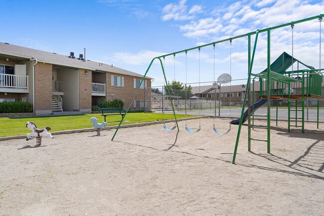 Photo - Lincoln Park Apartments