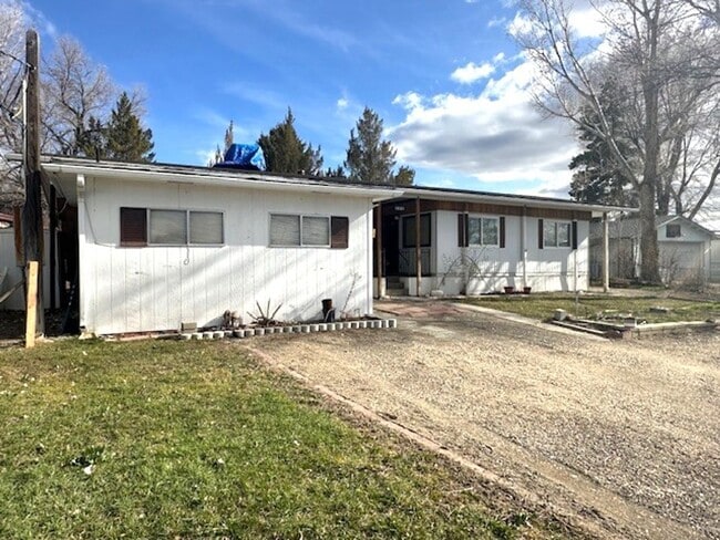2 bedroom single wide with garage in Elko - 2 bedroom single wide with garage in Elko House