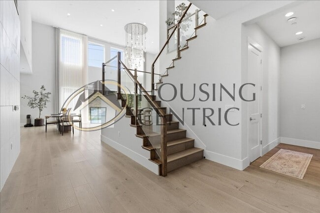 Photo - Unparalleled Executive Luxury Rental Home in Gated Community