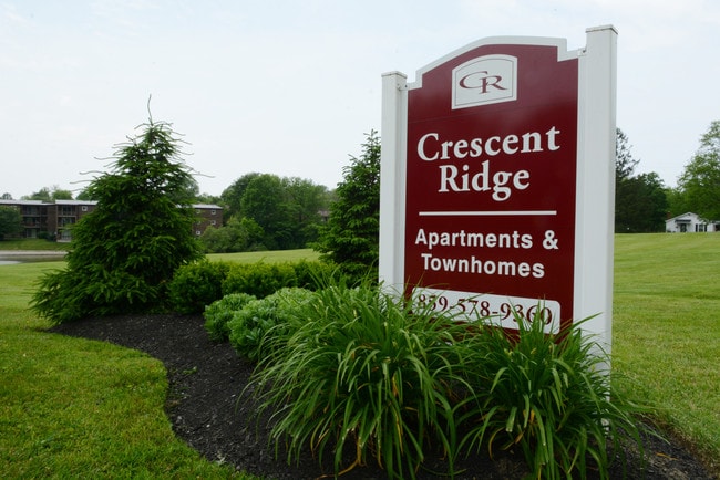 Crescent Ridge Apartments