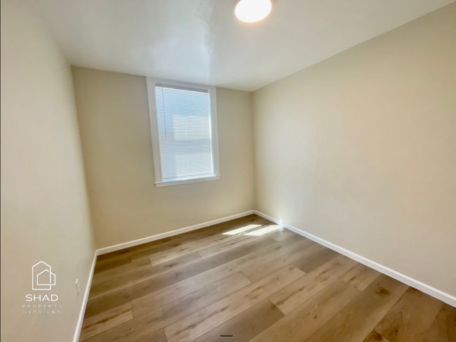 Photo - 1911 E 25th St Unit 8