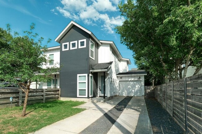 Building Photo - 1130 Mason Ave Rental