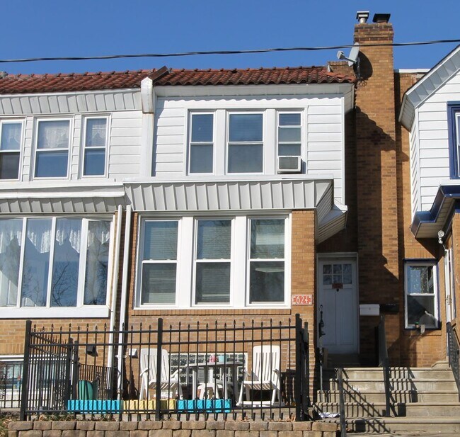 Photo - 624 Wendover St Unit B