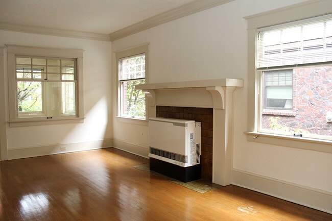 Photo - 1624 NE Tillamook St Unit 05