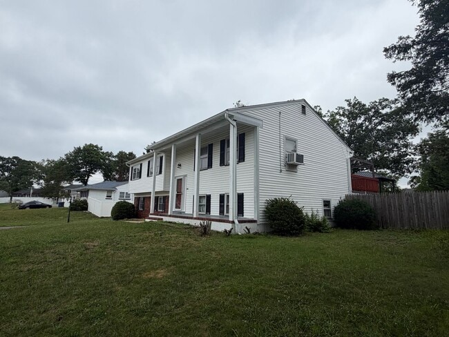 Photo - Spacious 4-Bedroom Home on a Large Lot in Toms River